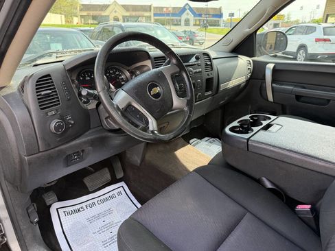 Used 2013 Chevrolet Silverado 2500 LT w/ Interior Plus Package image 16