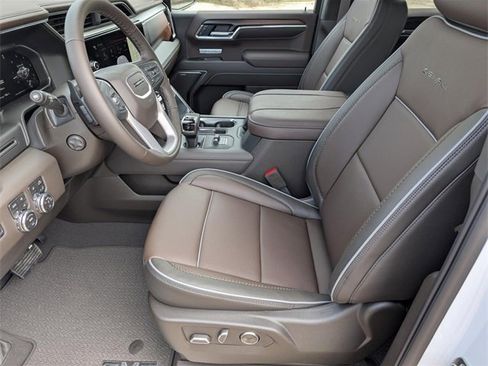 New 2026 GMC Sierra 1500 Denali image 10