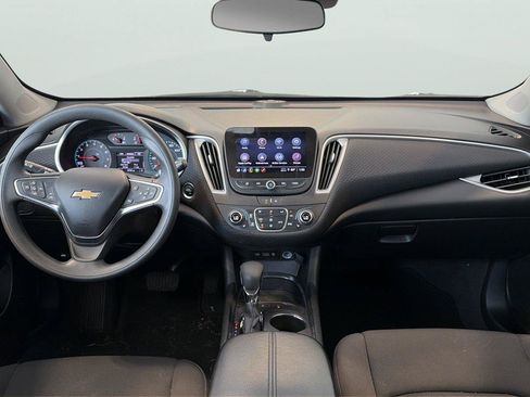 Used 2024 Chevrolet Malibu LT FWD image 13