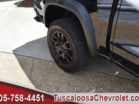 Used 2024 Chevrolet Colorado Trail Boss w/ Advanced Trailering Package AWD/4WD image 13