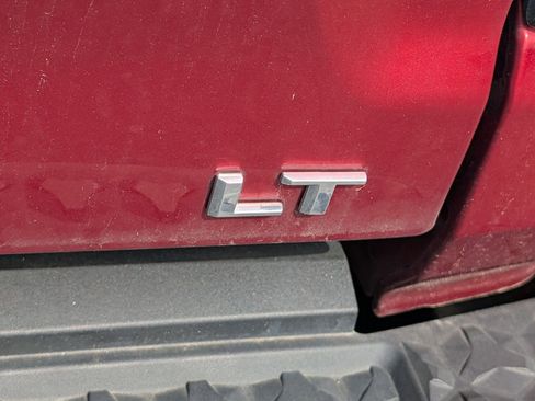 Used 2023 Chevrolet Colorado LT w/ LT Convenience Package III AWD/4WD image 6
