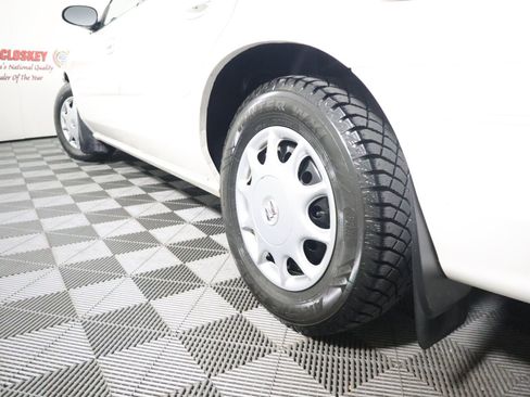 Used 2003 Buick Century Custom image 12