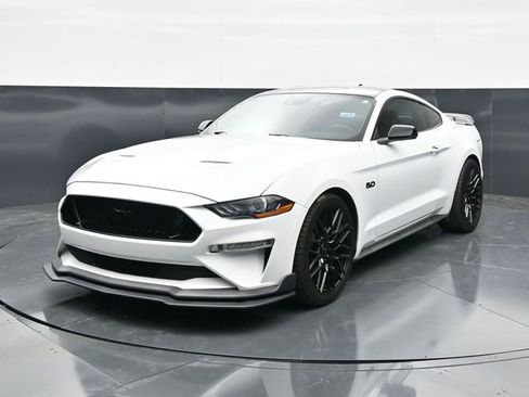 Used 2022 Ford Mustang GT Premium w/ Equipment Group 401A RWD image 5