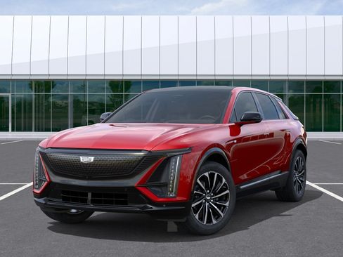 New 2026 Cadillac Lyriq Sport RWD image 6