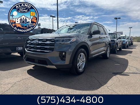 New 2025 Ford Explorer Active w/ Active Comfort Package RWD image 1