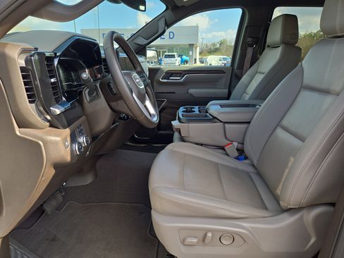 Used 2025 GMC Sierra 1500 SLT image 22