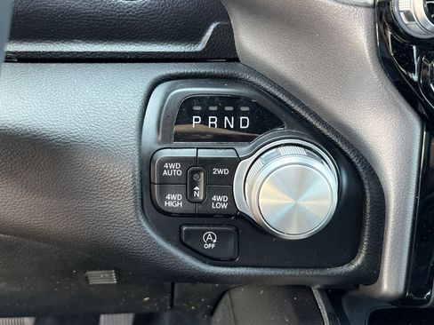 Used 2023 RAM 1500 Laramie AWD/4WD image 17