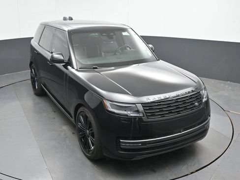 Used 2025 Land Rover Range Rover SE AWD/4WD image 37