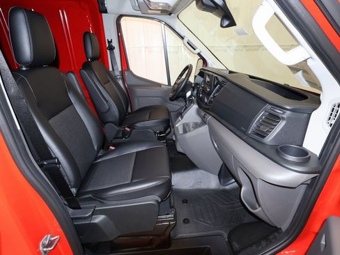 New 2025 Ford Transit 250 Medium Roof image 17