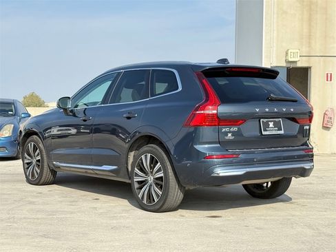 Used 2023 Volvo XC60 B5 Plus w/ Protection Package Premier image 7