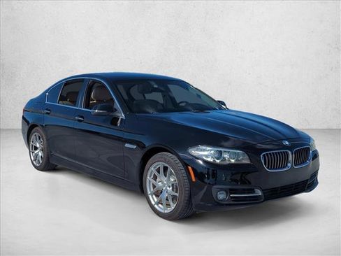 Used 2015 BMW 528i Sedan image 3