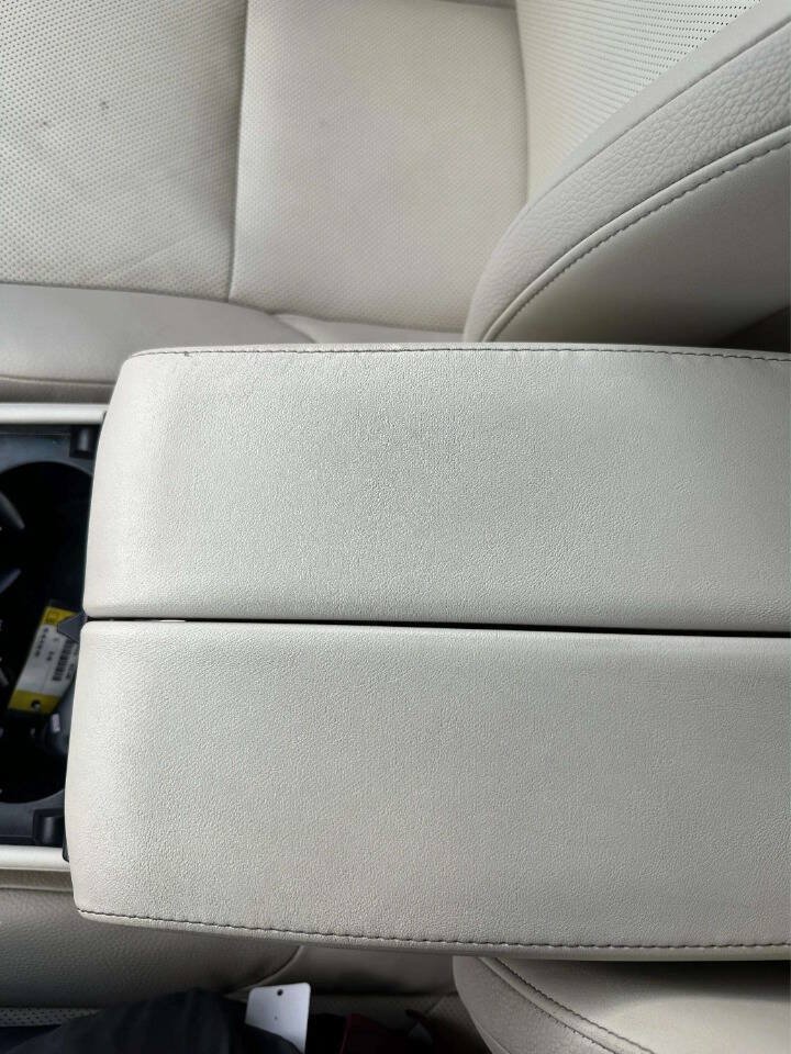 Used 2014 Lexus GX 460 w/ Premium Package AWD/4WD image 37