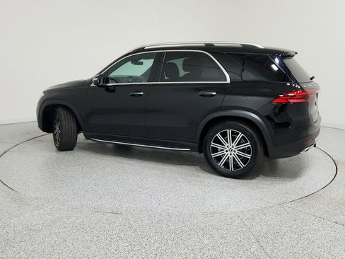 Used 2025 Mercedes-Benz GLE 350 4MATIC image 2