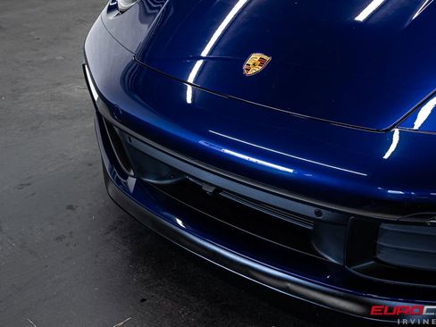 Used 2021 Porsche 911 Carrera S RWD image 9
