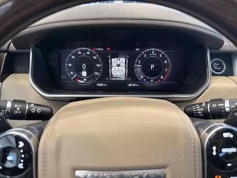 Used 2018 Land Rover Range Rover HSE AWD/4WD image 23