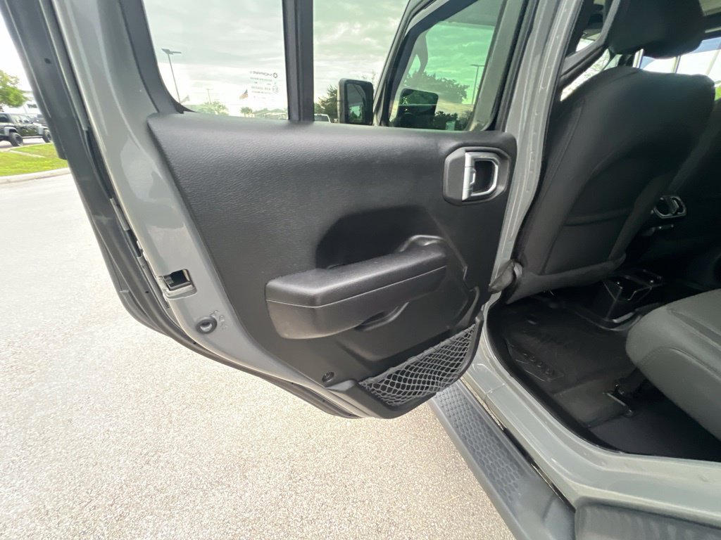 Used 2021 Jeep Wrangler Unlimited Sport w/ Cold Weather Group AWD/4WD image 30