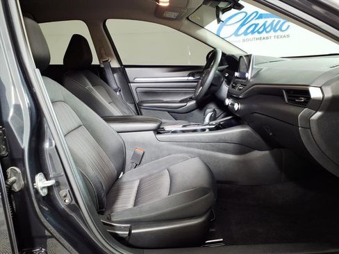Used 2021 Nissan Altima 2.5 SV image 13