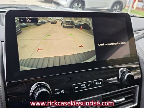 Used 2023 Nissan Armada SV w/ Cargo Package AWD/4WD image 22