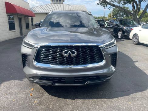 Used 2025 INFINITI QX60 Luxe w/ Vision Package FWD image 9