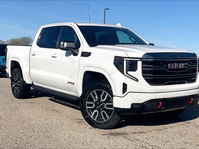 Used 2022 GMC Sierra 1500 AT4 w/ AT4 Premium Package