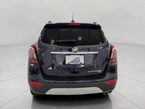 Used 2022 Buick Encore Preferred w/ Safety Package II image 24