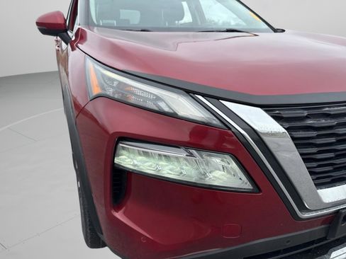 Used 2022 Nissan Rogue SL w/ SL Premium Package image 42