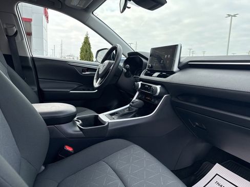 Certified 2024 Toyota RAV4 XLE image 29