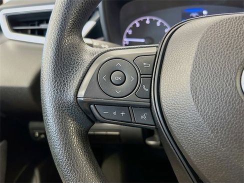 Used 2024 Toyota Corolla LE image 28