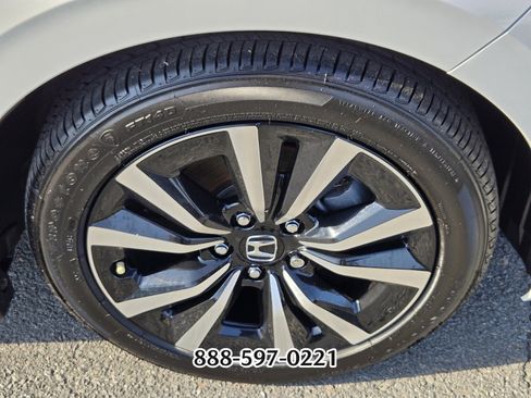 Used 2022 Honda Civic EX image 21