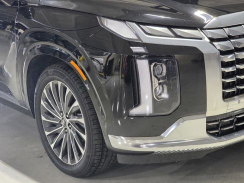 Used 2023 Hyundai Palisade Calligraphy w/ Cargo Package image 7
