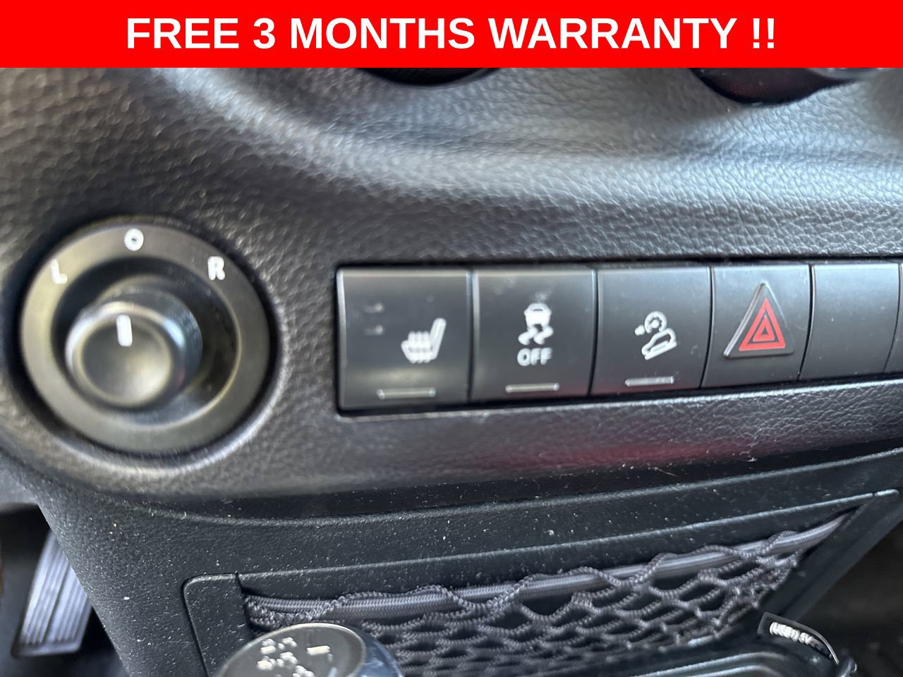 Used 2018 Jeep Wrangler Unlimited Sahara AWD/4WD image 18