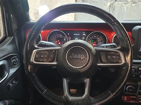 Used 2020 Jeep Gladiator Rubicon w/ LED Lighting Group image 16
