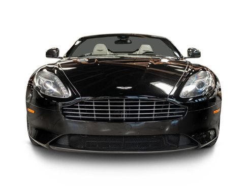 Used 2015 Aston Martin DB9 Volante image 8