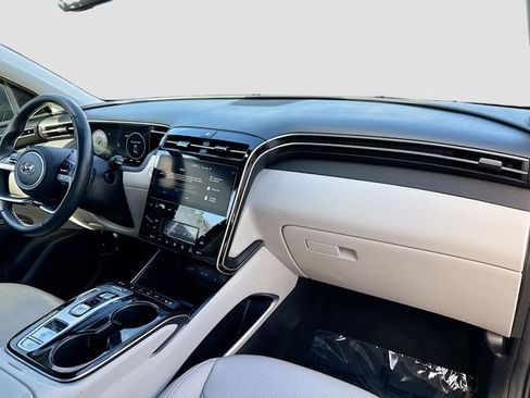 Used 2023 Hyundai Tucson Limited image 27