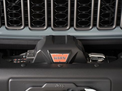 Used 2024 Jeep Wrangler Rubicon image 77