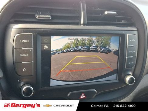 Used 2023 Kia Soul LX w/ Option Group 015 FWD image 20