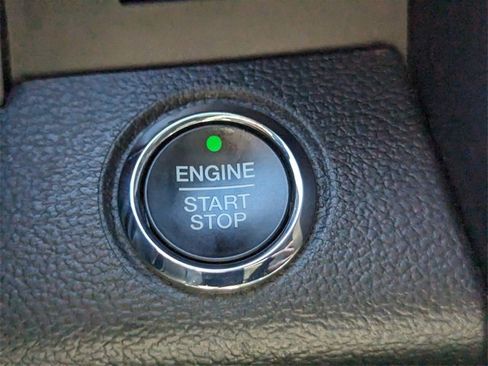 Used 2021 Ford F350 Platinum image 25