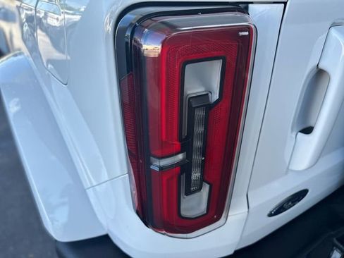 Certified 2025 Ford Bronco Outer Banks AWD/4WD image 26