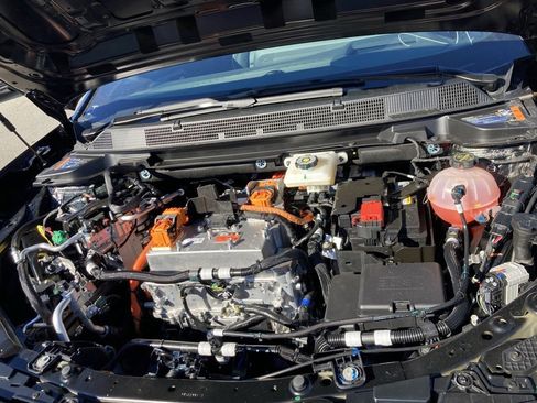 New 2026 Chevrolet Equinox EV LT image 27