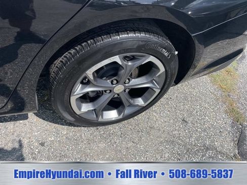 Used 2024 Chevrolet Malibu LT FWD image 14