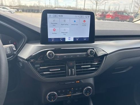 Used 2025 Ford Escape Active image 27