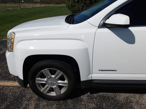 Used 2014 GMC Terrain SLT image 29