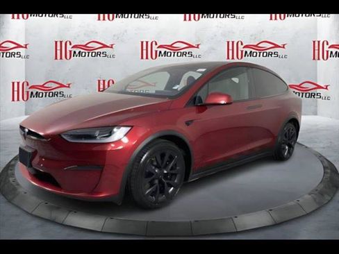 Used 2023 Tesla Model X Plaid image 1