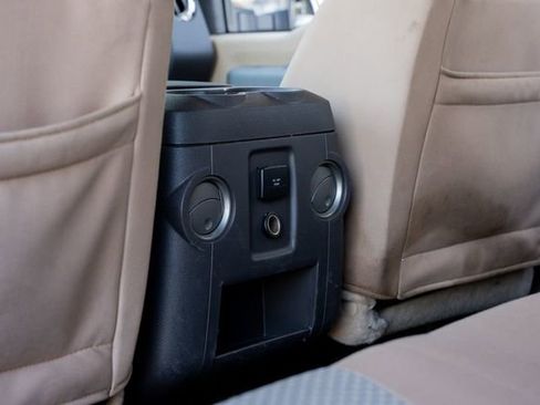 Used 2016 Ford F250 XLT w/ XLT Premium Package image 45