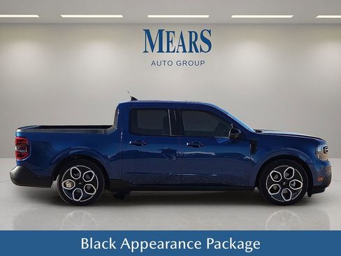Used 2024 Ford Maverick Lariat w/ Black Appearance Package image 7