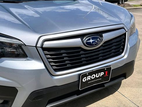 Used 2021 Subaru Forester Premium AWD/4WD image 28