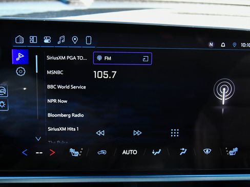 Used 2025 Chevrolet Equinox EV LT w/ Convenience Package image 30