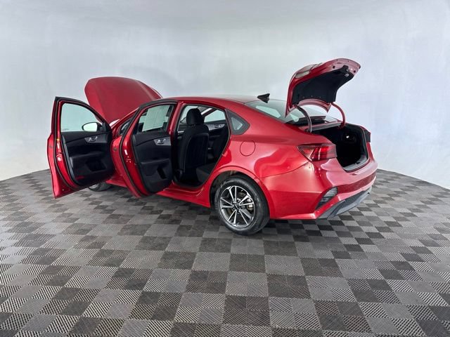 Certified 2023 Kia Forte LXS FWD image 18
