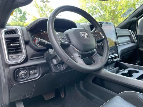 Used 2025 RAM 2500 Laramie AWD/4WD image 9