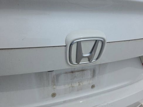 Used 2018 Honda Accord EX-L image 9